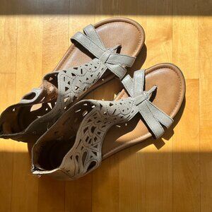 Cobb Hill by New Balance | Sandals, Size 8